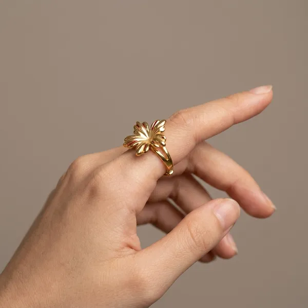 Gold_Stainless_Steel_Premium_And_Elegant_Ring_For_Women