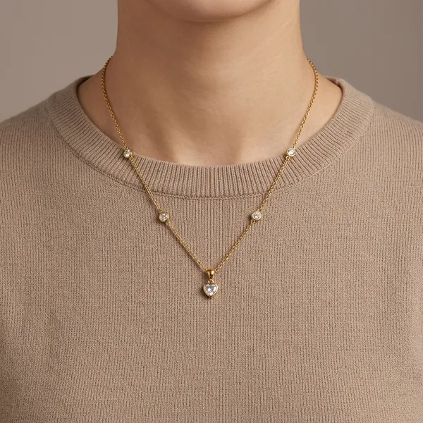Gold_Stainless_Steel_Premium_And_Elegant_Pendant_Necklace_For_Women