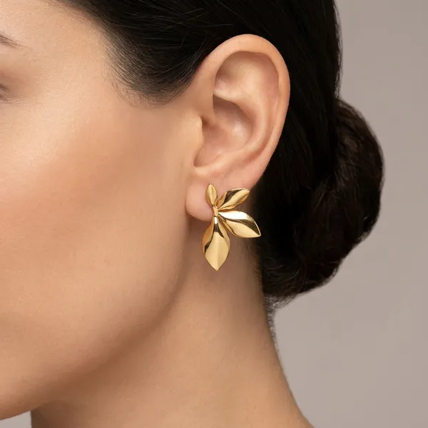 Gold_Stainless_Steel_Premium_And_Elegant_Earrings_For_Women