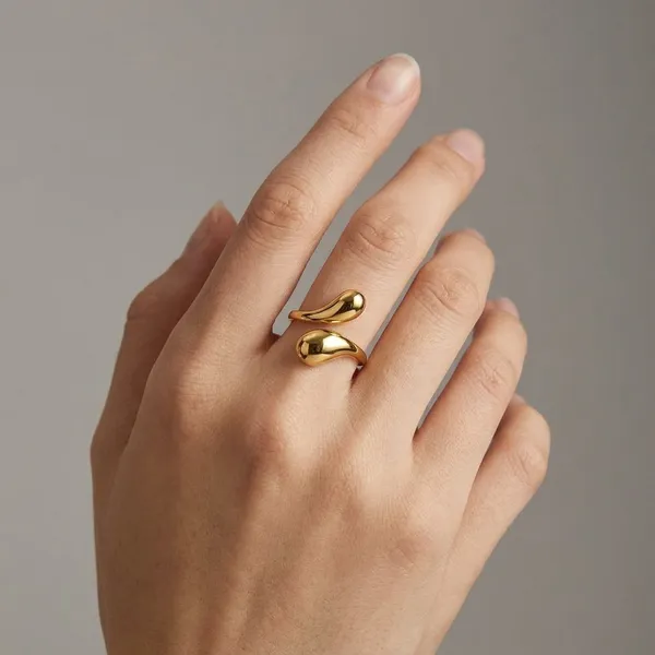 Gold_Stainless_Steel_Premium_And_Elegant_Ring_For_Women