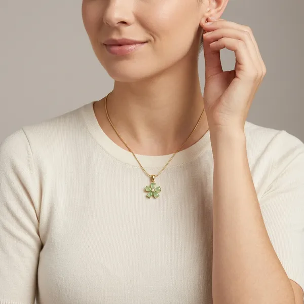 Gold_Stainless_Steel_Premium_And_Elegant_Pendant_Necklace_For_Women