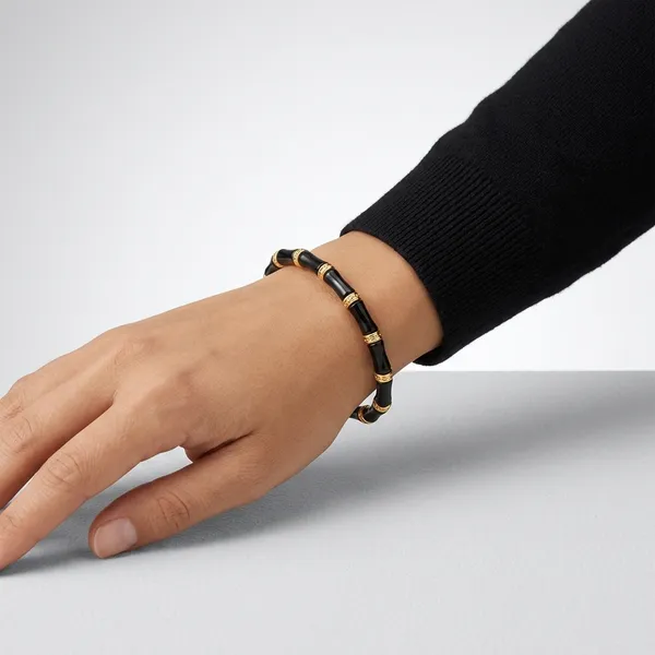 Black_And_Gold_Stainless_Steel_Premium_And_Elegant_Bracelet_For_Women