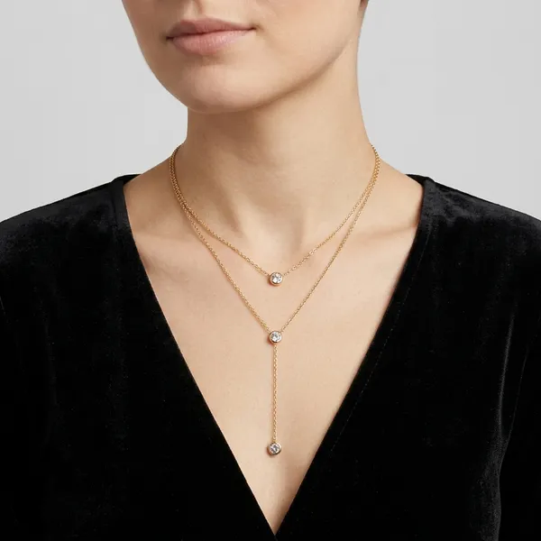 Gold_Stainless_Steel_Premium_And_Elegant_Pendant_Necklace_For_Women