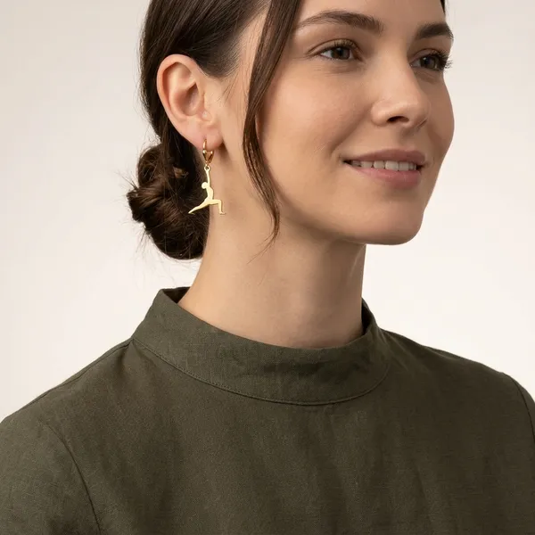 Gold_Stainless_Steel_Premium_And_Elegant_Dangle_Earrings_For_Women