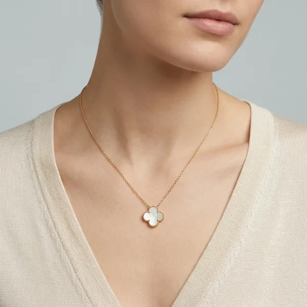 White_Stainless_Steel_Premium_And_Elegant_Pendant_Necklace_For_Women