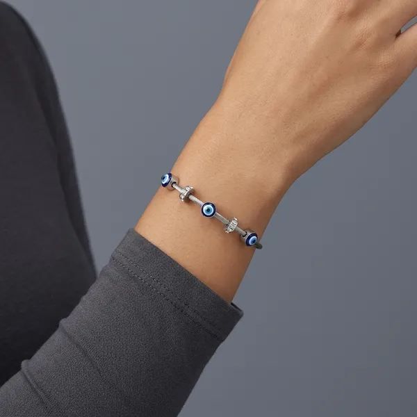 Silver_And_Blue_Stainless_Steel_Premium_And_Elegant_Bracelet_For_Women