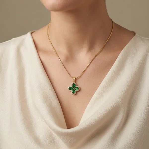 Gold_Stainless_Steel_Premium_And_Elegant_Pendant_Necklace_For_Women