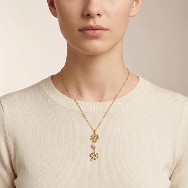 Gold_Stainless_Steel_Premium_And_Elegant_Pendant_Necklace_For_Women