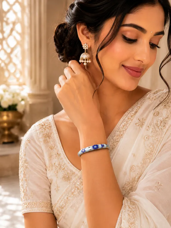 ORNIQUE_Celestial_Bloom_Bangle