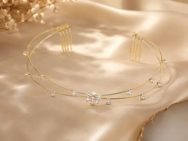 Daisy_Crystal_Hairlet
