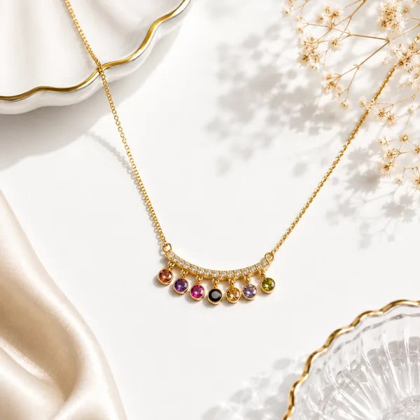 Gold_Stainless_Steel_Premium_And_Elegant_Pendant_Necklace_For_Women