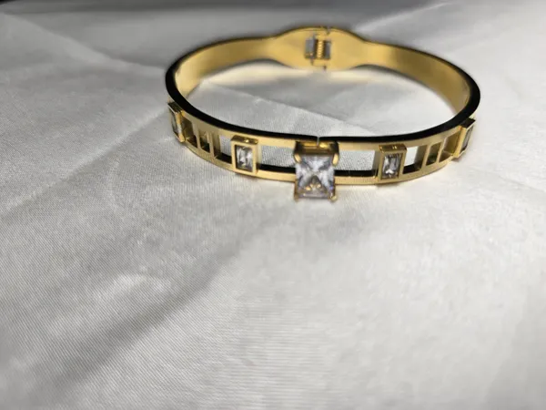 Monarch_Prism_Bangle