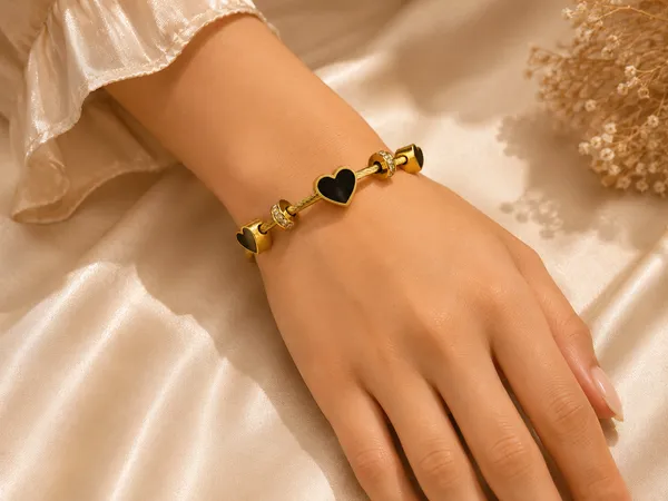 Noir_Amour_Cable_Bracelet