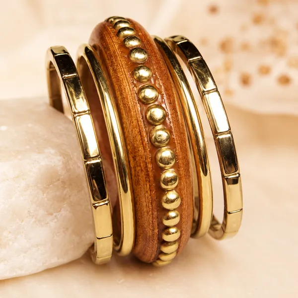 Wooden_Beaded_Bangle_Set