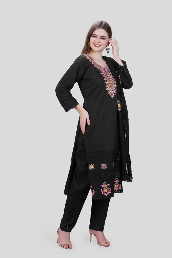 Black_Elegant_Design_Cotton_Suit_Set_For_Women