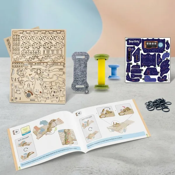 Smartivity_Wooden_Mechanical_Hand_Diy_Assembly_Kit_With_Moving_Fingers