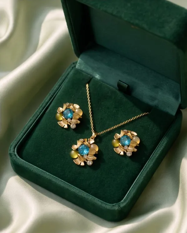 Gold_Plated_Blue_Crystal_Floral_Jewellery_Set_With_Necklace_And_Earrings