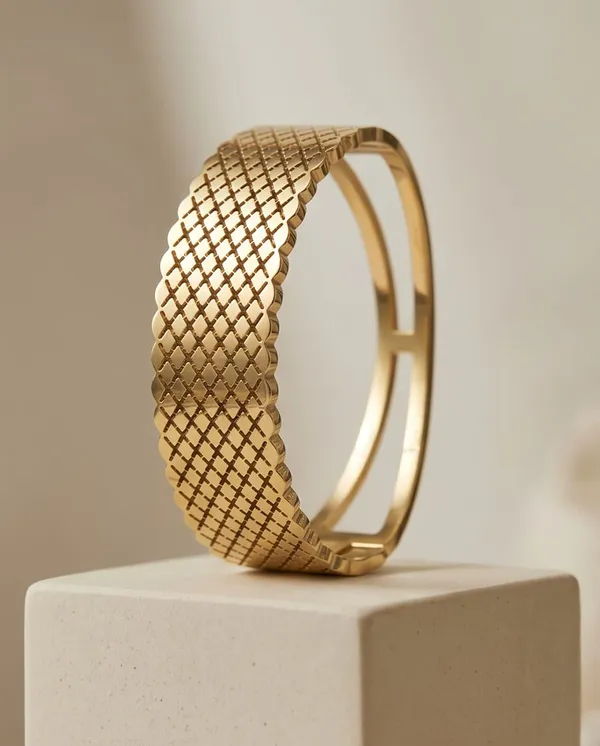 Gold_Plated_Textured_Bangle_Bracelet_For_Women