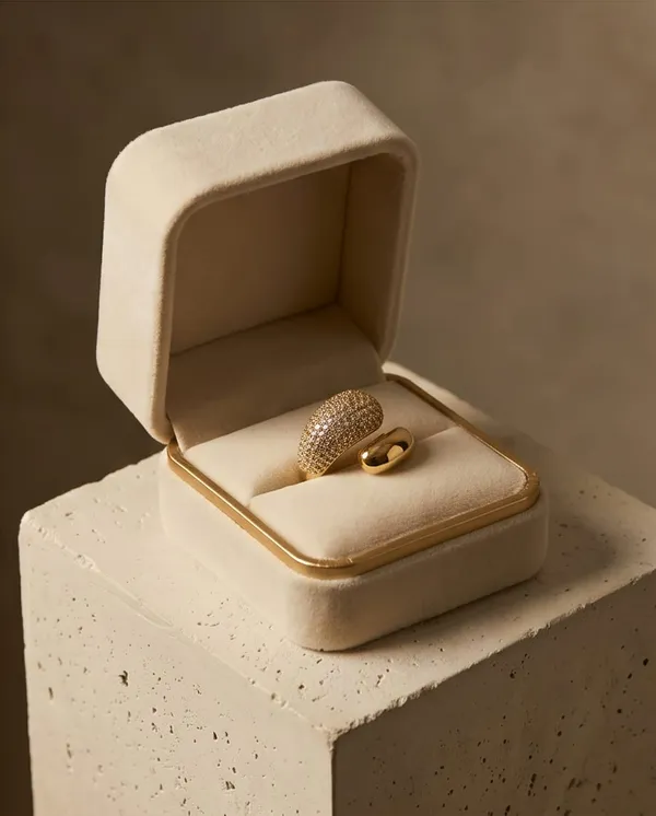 Gold_Pave_Diamond_Dome_Ring