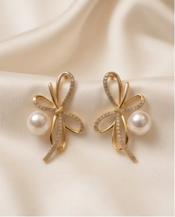 Gold-Plated_Contemporary_Studs_Earrings