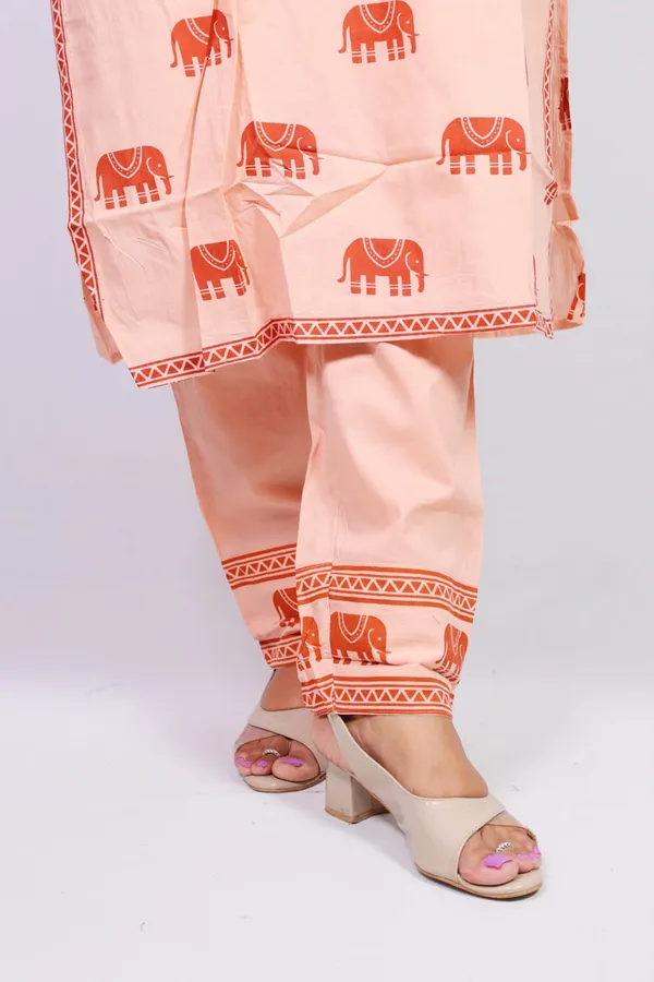 Peach_Elephant_Print_Suit_Set_For_Women_(with_Dupatta)