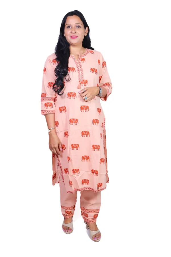 Peach_Elephant_Print_Suit_Set_For_Women_(with_Dupatta)