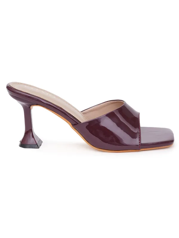 Wine_Patent_Leather_Block_Heel_Slip-On_Sandals_For_Women