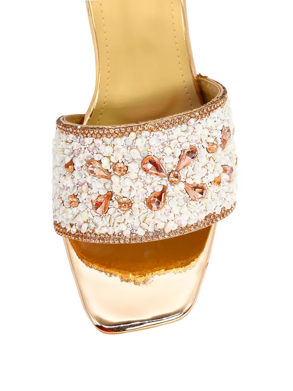 Gold_And_White_Embellished_Block_Heel_Slip-On_Sandals_For_Women
