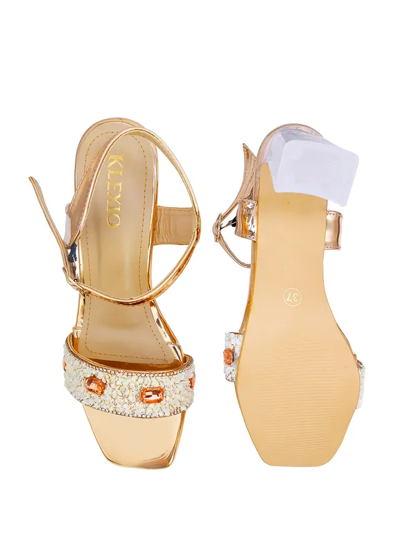 Gold_Metallic_Embellished_Block_Heel_Sandals_For_Women