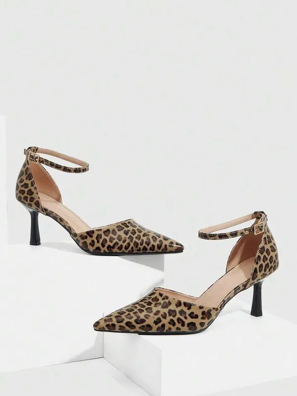 Leopard_Print_Patent_Ankle_Strap_Kitten_Heel_Pumps_For_Women