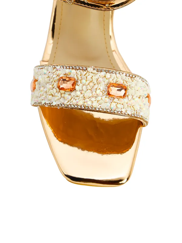 Gold_Metallic_Embellished_Block_Heel_Sandals_For_Women