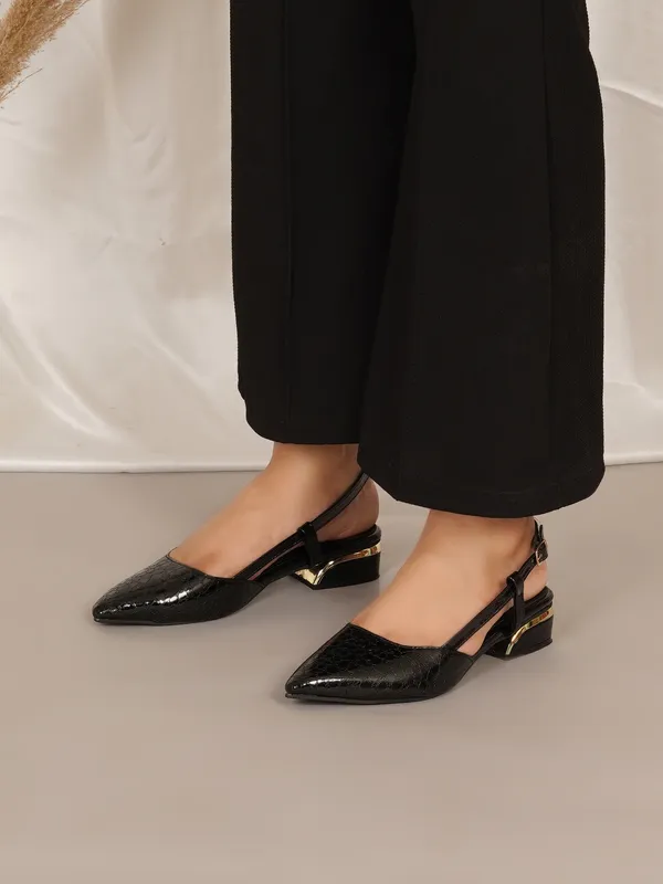 Black_Textured_Patent_Slingback_Block_Heel_Sandals_For_Women