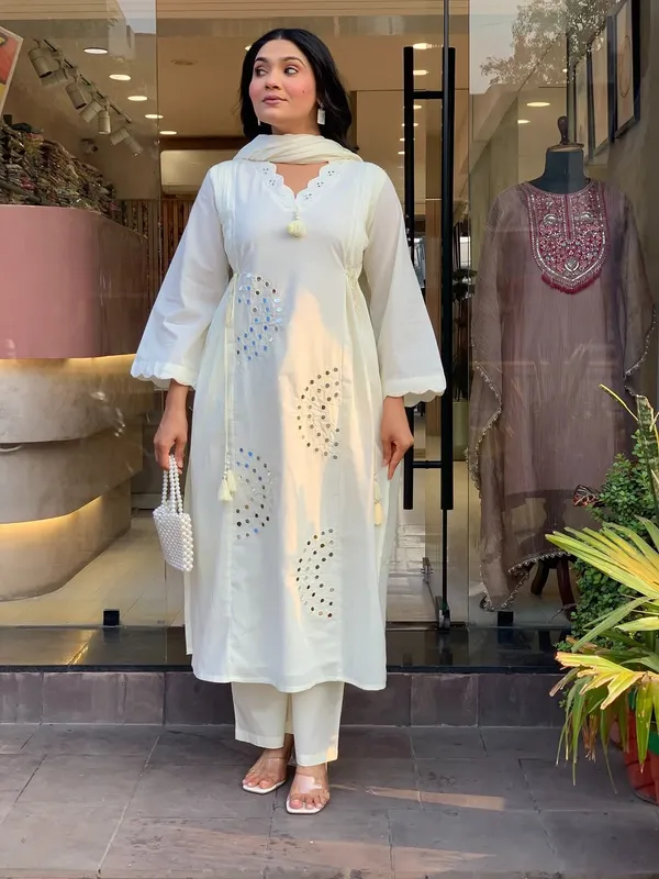 White_Cotton_Straight_Embellished_Kurti_Set_For_Women