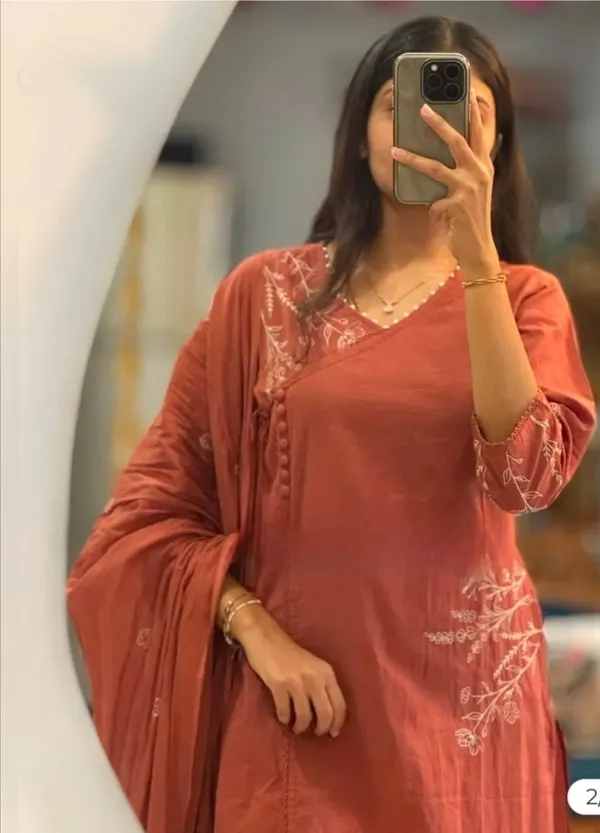 Orange_Cotton_Straight_Cut_Floral_Embroidered_Kurti_Set_For_Women