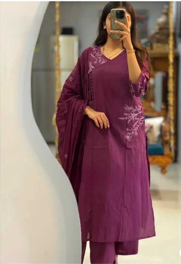 Purple_Cotton_Straight_Cut_Floral_Embroidered_Kurti_Set_For_Women