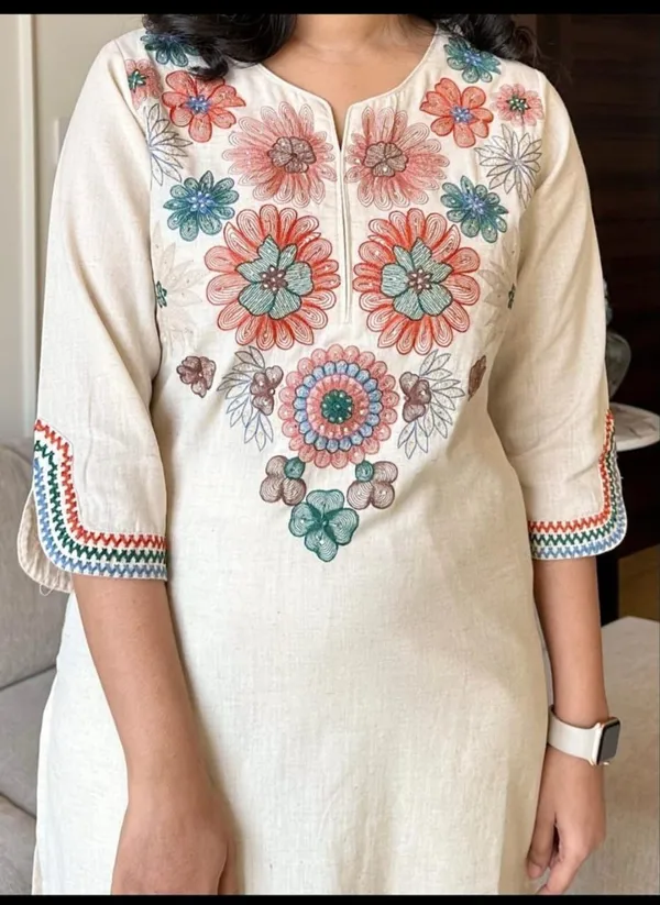 Off_White_Cotton_Straight_Floral_Embroidered_Kurta_For_Women
