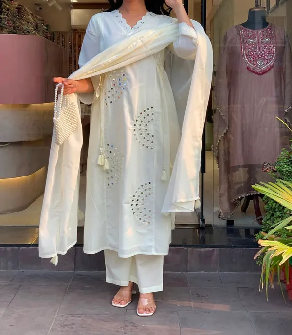 White_Cotton_Straight_Embellished_Kurti_Set_For_Women