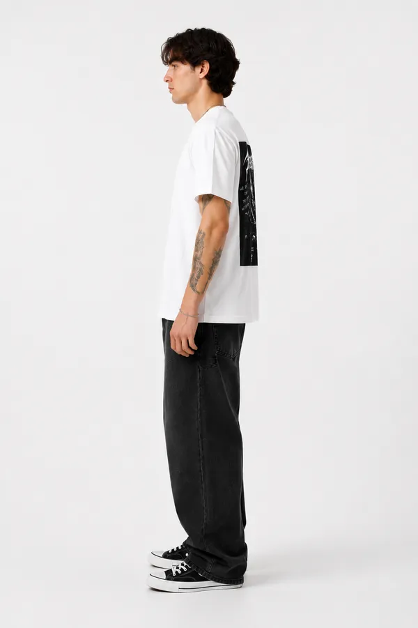 HYPE_BORN_White_Streetwear_Printed_Cotton_Round_Neck_T-Shirt