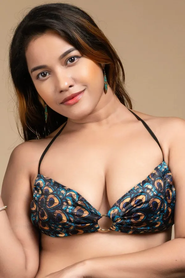 Printed_Satin_Women'S_Backless_Blouse_With_Halter_Neck_Design,_Non-Padded_For_Beach_&_Party
