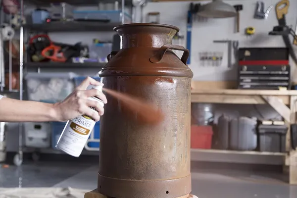 Rust-Oleum_Stops_Rust_Brown_Rusty_Metal_Primer_Spray_Paint