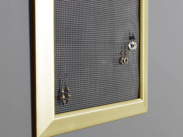 Rust-Oleum_Specialty_Metallic_Gold_Spray_Paint_312G