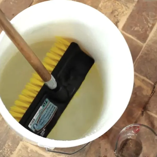 Miracle_Sealants_Heavy_Duty_Acidic_Cleaner_Stone_&_Masonry_946Ml