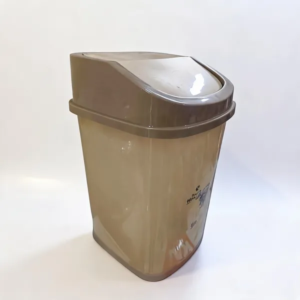 Beige_Plastic_Swing_Lid_Dustbin_For_Home_And_Office