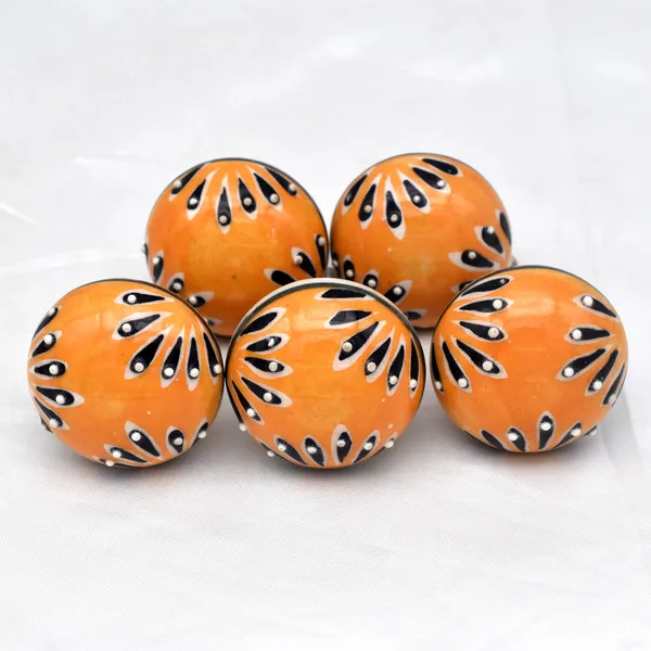 Ceramic_Artisan_Orange_Black_White_Hand_Painted_Floral_Round_Knobs