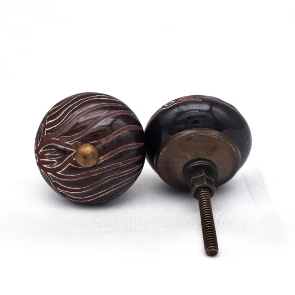 Wood_Traditional_Carved_Wave_Pattern_Spherical_Cabinet_Knobs
