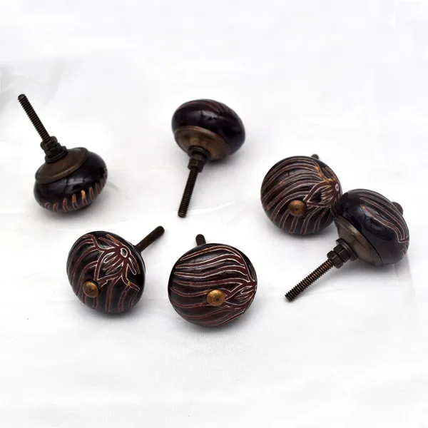 Wood_Traditional_Carved_Wave_Pattern_Spherical_Cabinet_Knobs
