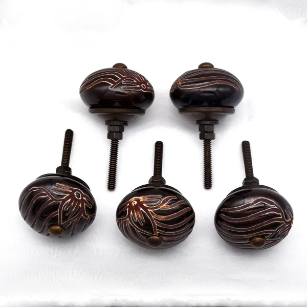 Wood_Traditional_Carved_Wave_Pattern_Spherical_Cabinet_Knobs