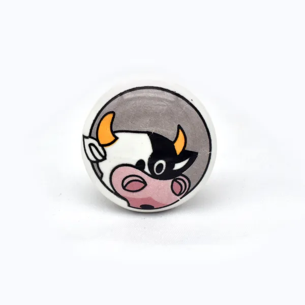 Ceramic_Whimsical_Cow_Face_Cabinet_Knobs