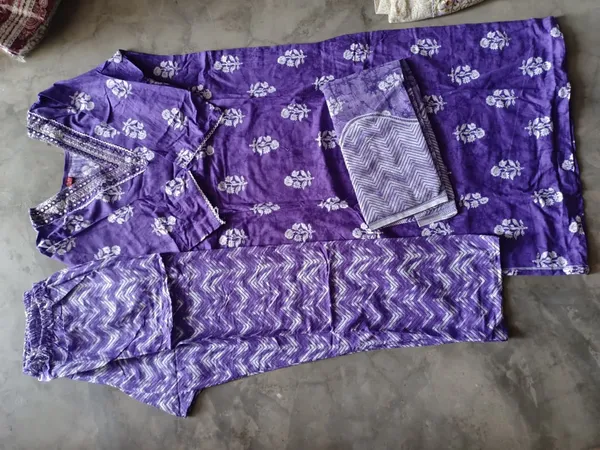 Purple_Cotton_Floral_Print_Kurta_With_Palazzo_Set_For_Women