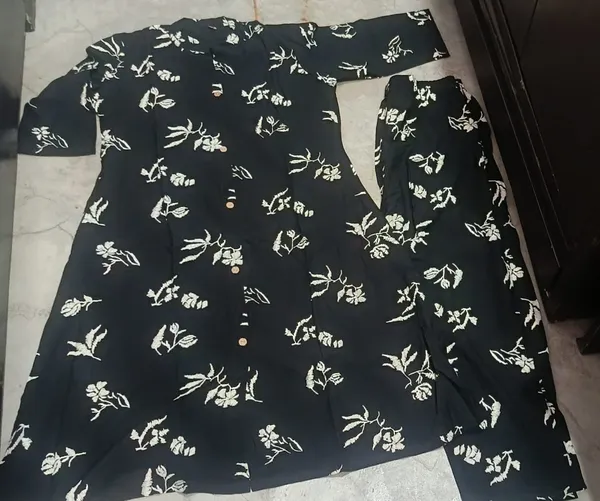 Black_Floral_Printed_Kurta_Set_for_Women